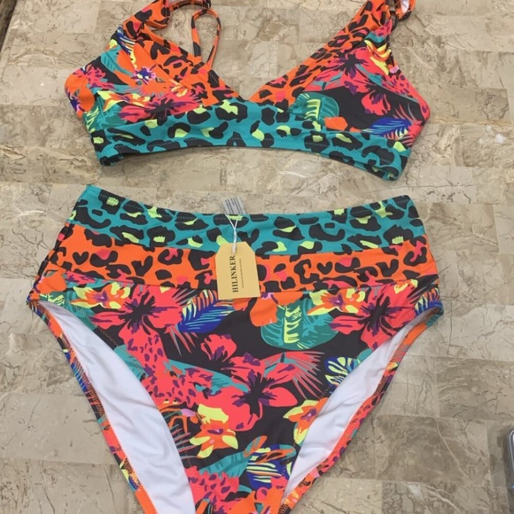 🔴SOLD🔴 NWT Tropical Bikini - Picture 5 of 5